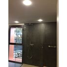 Installation spots encastr&eacute;s dans plafond