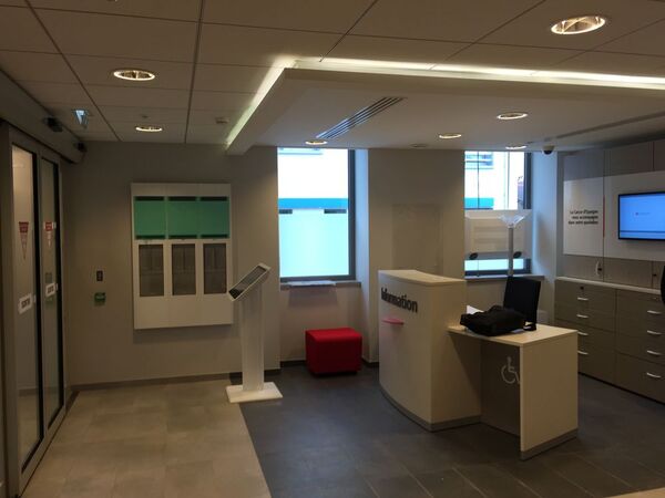 Travaux &eacute;lectriques dans une banque en Is&egrave;re